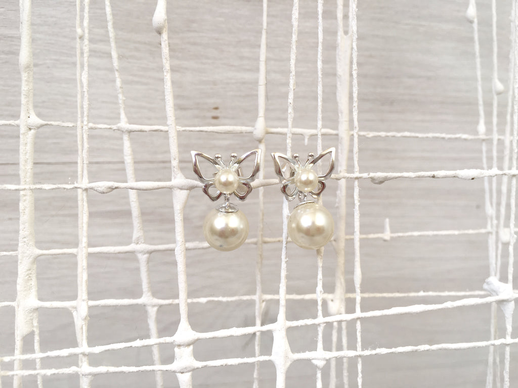 Orecchini Farfalle di Perla, orecchini pendenti con perle vegane, gioielli etici