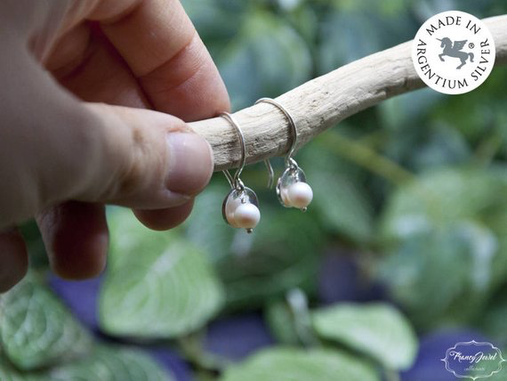 Perle, Gocce d'Oceano, perle sostenibili, orecchini perle, orecchini pendenti, orecchini argento, gioielli etici, Argentium, fatto a mano, made in Italy