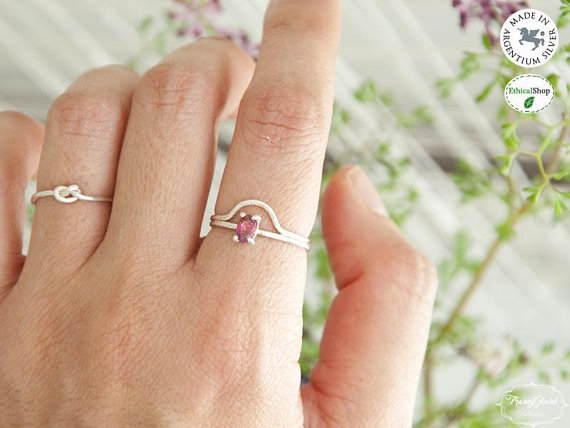 Anello Boho, anello "Terzo Occhio", anello rubino, anello argento, anello Argentium Silver, fatto a mano, gioielli etici, made in Italy
