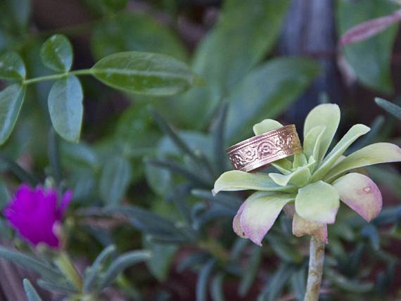 Anello fiori, anello vintage, anello romantico, ottone rosato, fatto a mano, made in Italy, gioielli fiori, stile floreale, regali per lei