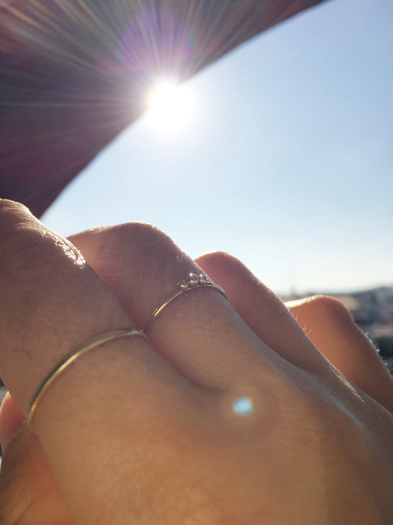Anello Rugiada, anello gocce d'oro, oro Ecologico Fairmined, anello fatto a mano