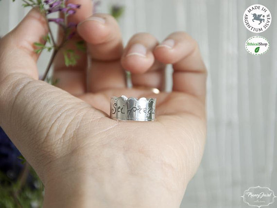 Anello incisione personalizzata, anello in Argentium, anello argento, fatto a mano, gioielli etici, regali per lei, gioielli artigianali
